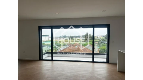 Apartamento T2 para Venda em Esgueira