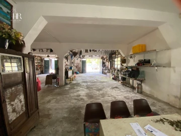 Moradia T5 para Venda em Moimenta e Montouto
