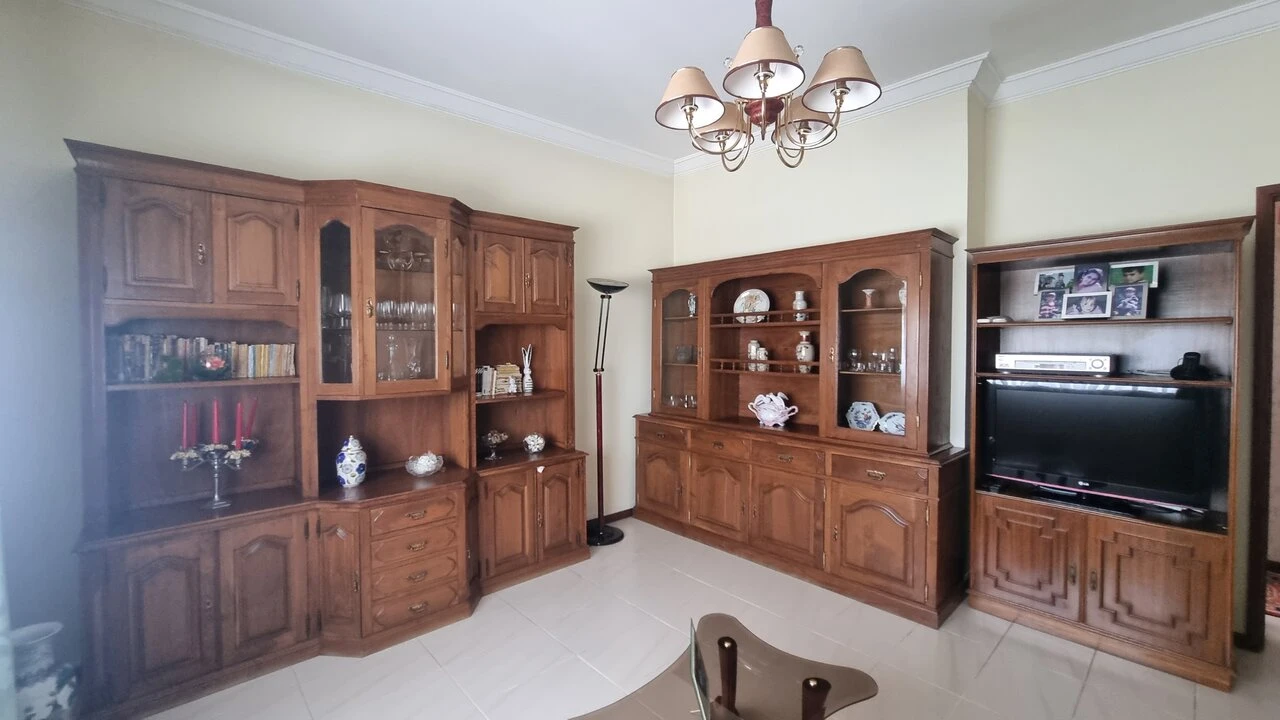 Apartamento T3 para Venda em Fânzeres e São Pedro da Cova Foto 10