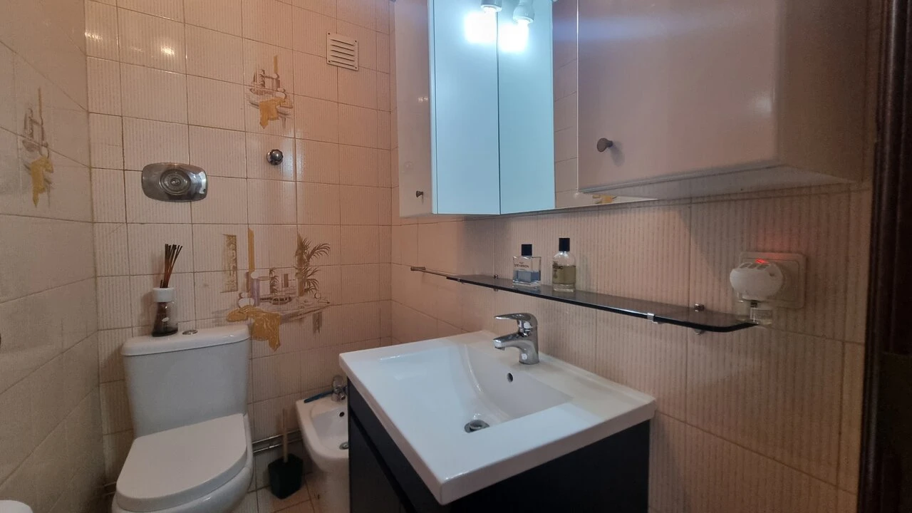 Apartamento T3 para Venda em Fânzeres e São Pedro da Cova Foto 6