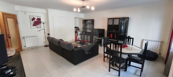 Apartamento T2 para Venda em Vialonga