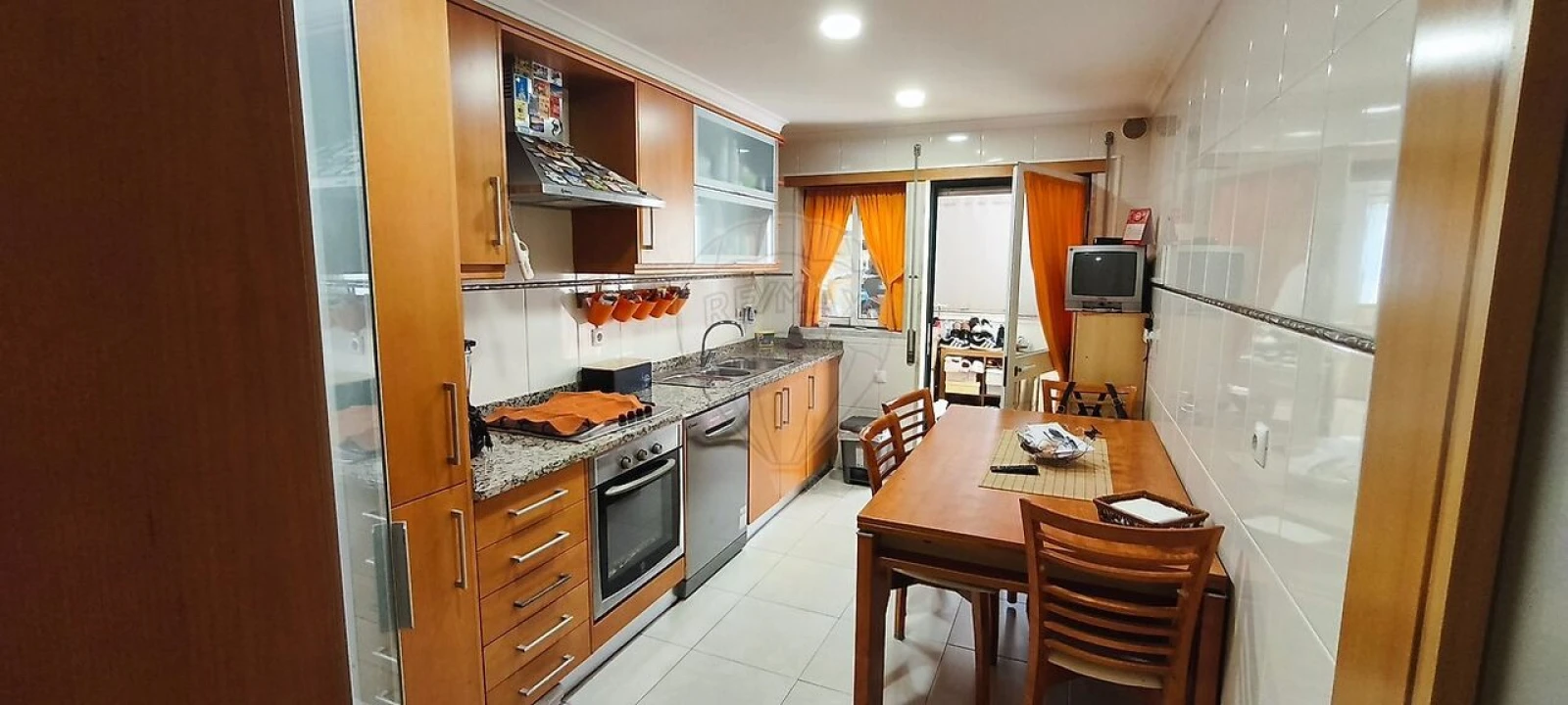 Apartamento T2 para Venda em Vialonga Foto 1