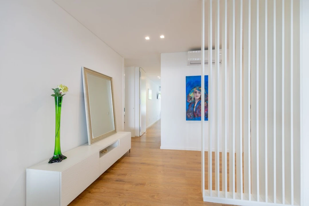Apartamento T4 para Venda em Olhão Foto 13