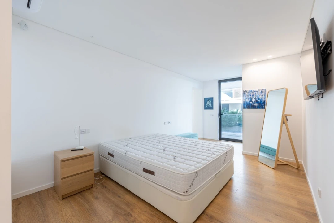 Apartamento T4 para Venda em Olhão Foto 23