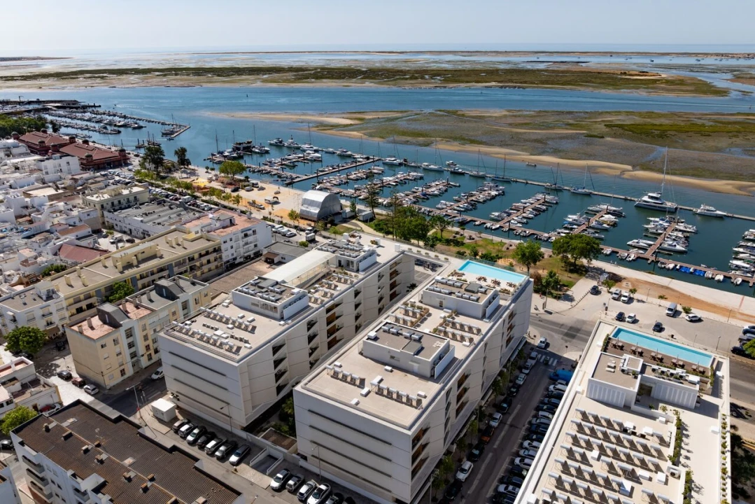 Apartamento T4 para Venda em Olhão Foto 1