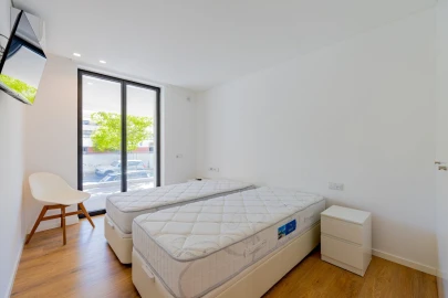 Apartamento T4 para Venda em Olhão