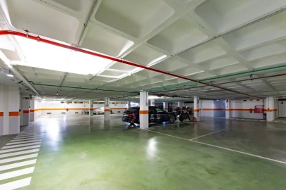 Apartamento T4 para Venda em Olhão