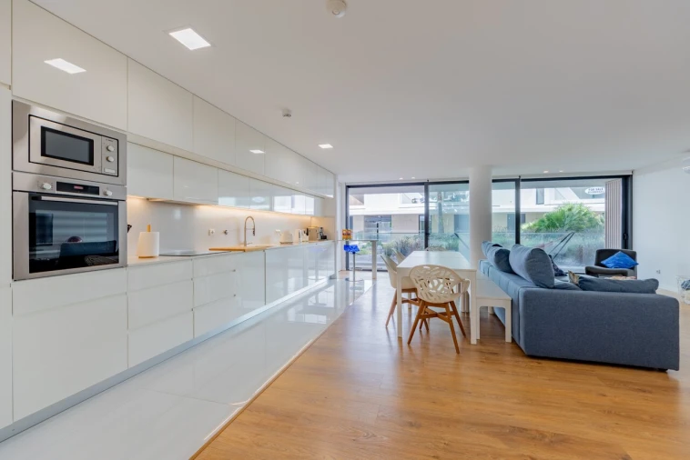 Apartamento T4 para Venda em Olhão Foto 17
