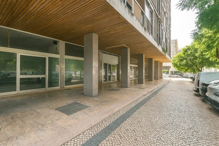 Loja para Arrendamento em Alvalade Foto 2
