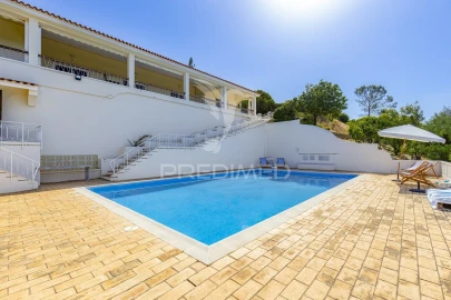 Moradia T5 para Venda em Monchique