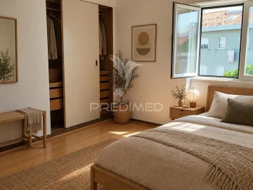 Apartamento T3 para Venda em Algés, Linda-A-Velha e Cruz Quebrada-Dafundo
