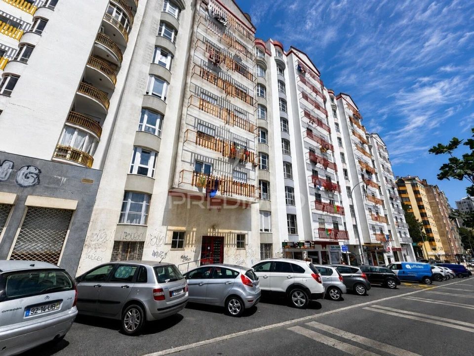 Apartamento T2 para Venda em Algueirão-Mem Martins Foto 25