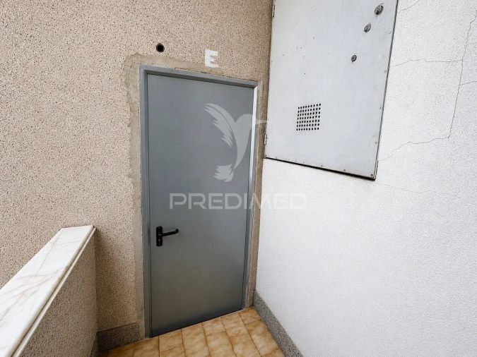 Apartamento T2 para Venda em Algueirão-Mem Martins Foto 22