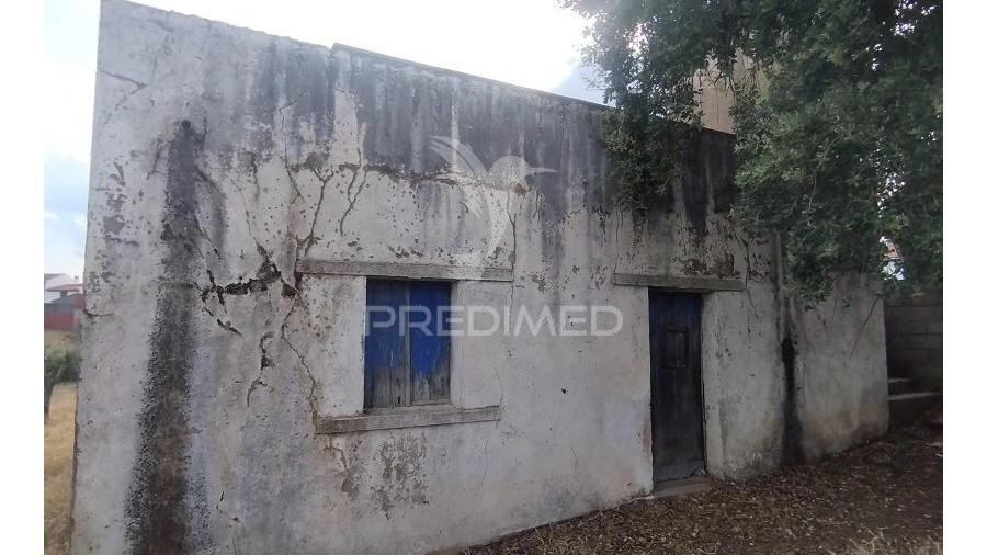 Moradia T2 para Venda em Alagoa