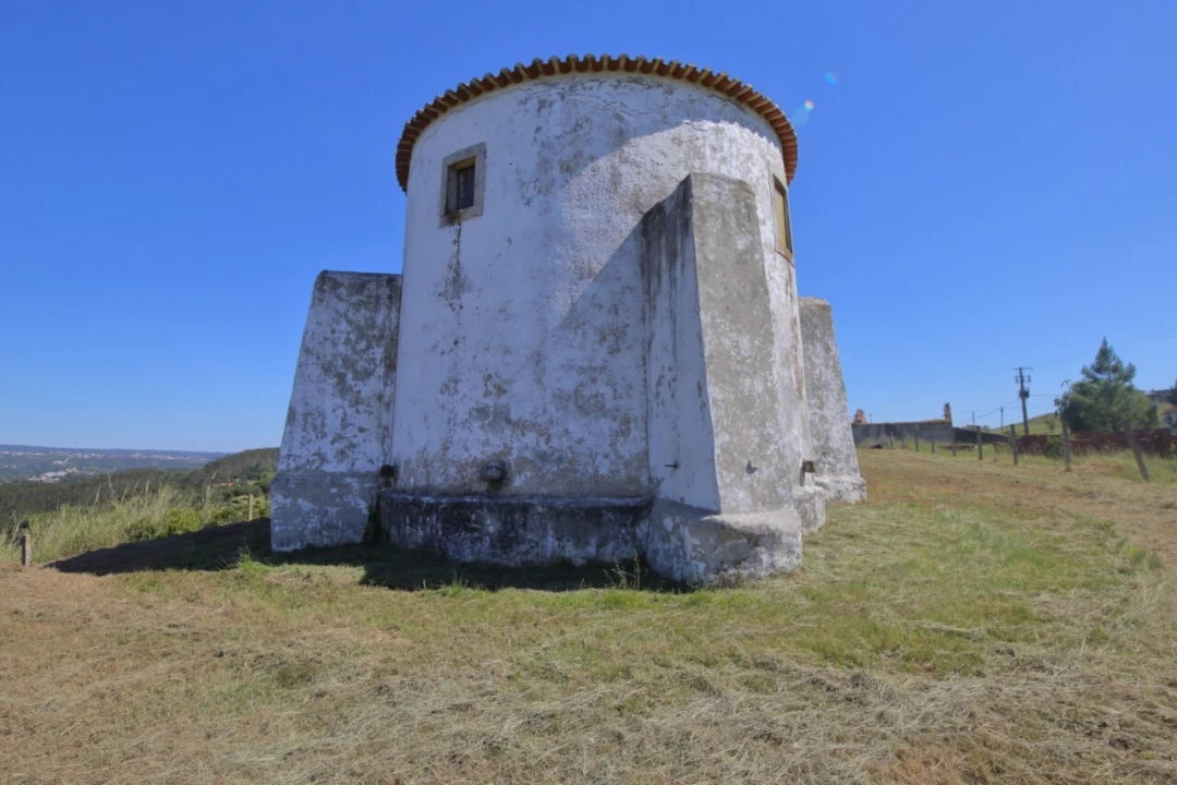 Prédio para Venda em Carvalhal Benfeito Foto 2