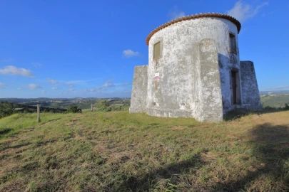 Prédio para Venda em Carvalhal Benfeito