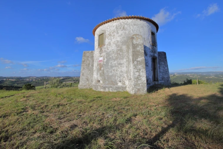 Prédio para Venda em Carvalhal Benfeito Foto 6