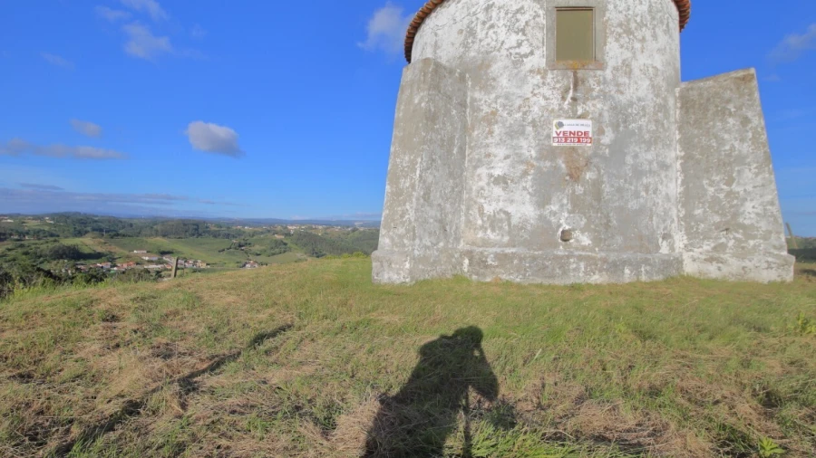 Prédio para Venda em Carvalhal Benfeito