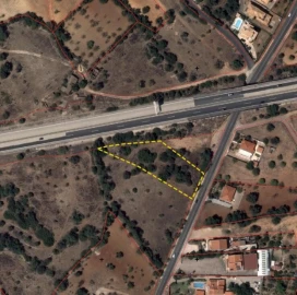 Terreno para Venda em Ferreiras