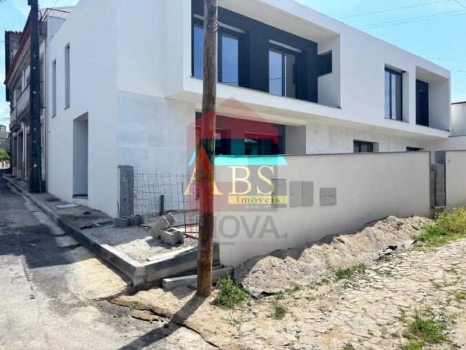 Moradia T3 para Venda em Ferreiros e Gondizalves Foto 27