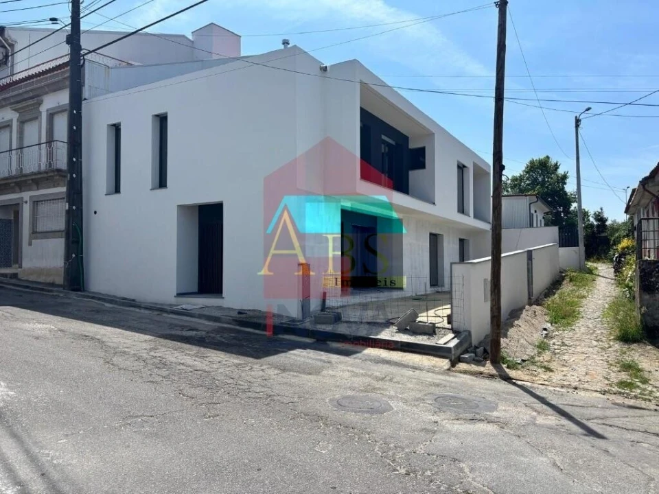 Moradia T3 para Venda em Ferreiros e Gondizalves Foto 32