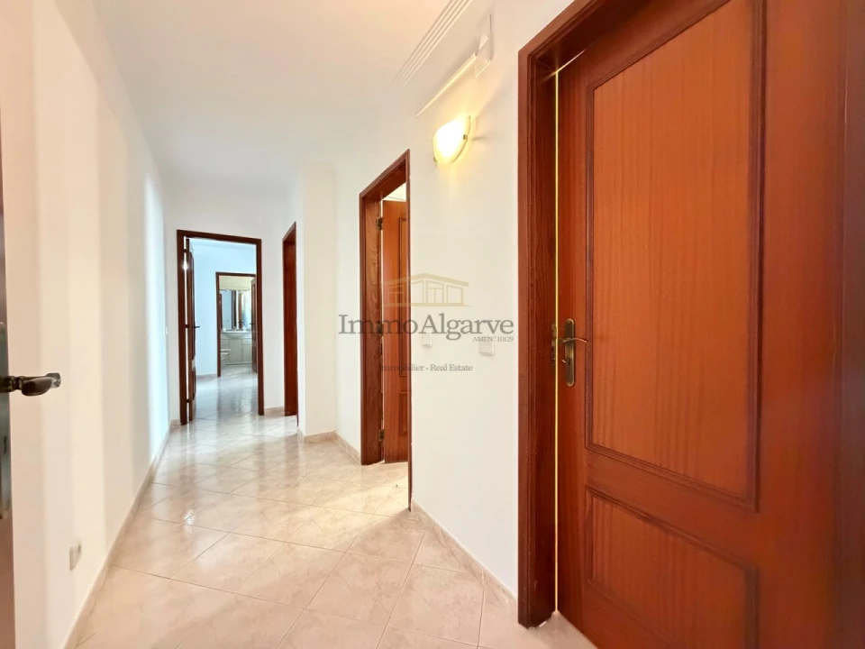 Apartamento T2 para Venda em Albufeira e Olhos de Água Foto 13