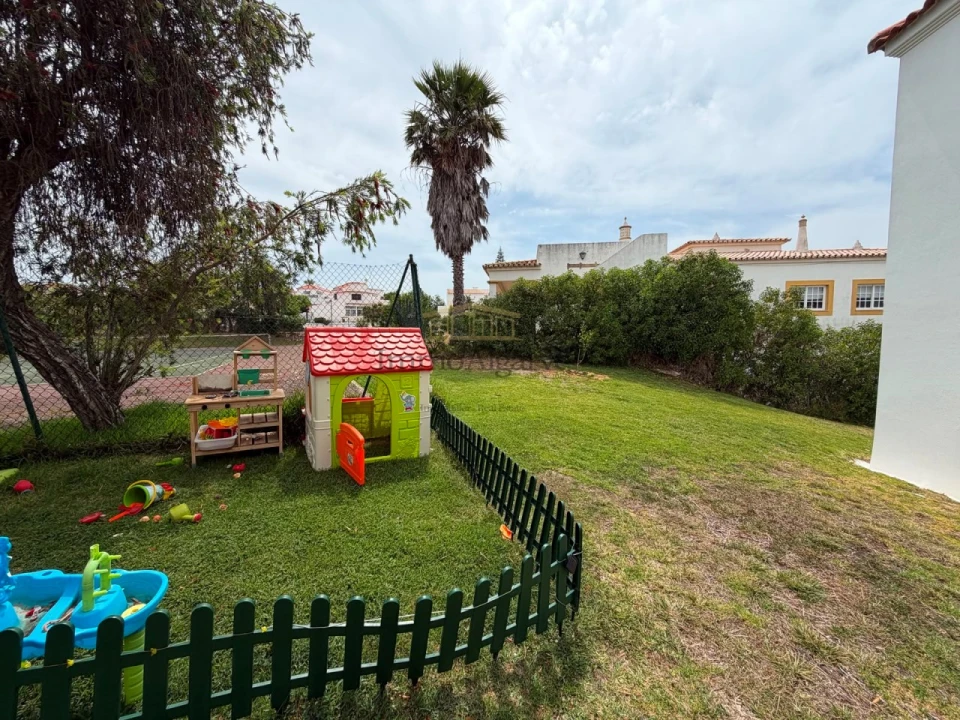 Apartamento T2 para Venda em Albufeira e Olhos de Água Foto 23