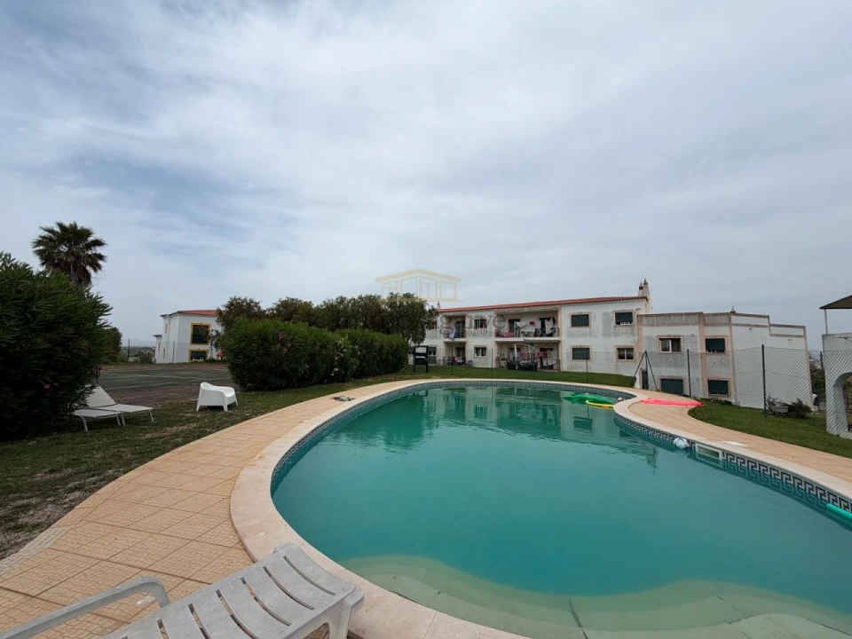 Apartamento T2 para Venda em Albufeira e Olhos de Água Foto 24