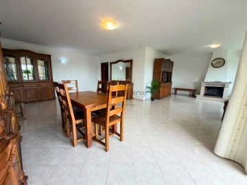 Apartamento T2 para Venda em Albufeira e Olhos de Água
