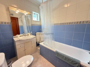 Apartamento T2 para Venda em Albufeira e Olhos de Água