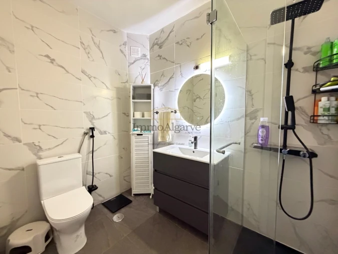Apartamento T1 para Venda em Albufeira e Olhos de Água Foto 12