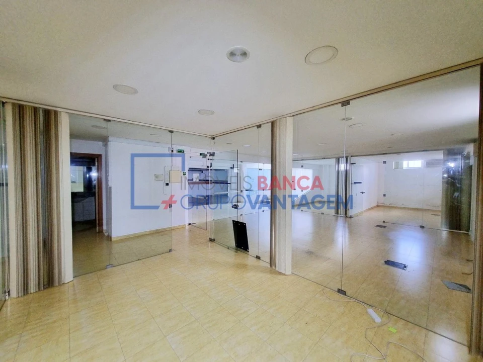 Negócio para Venda em Setubal (São Sebastião) Foto 22