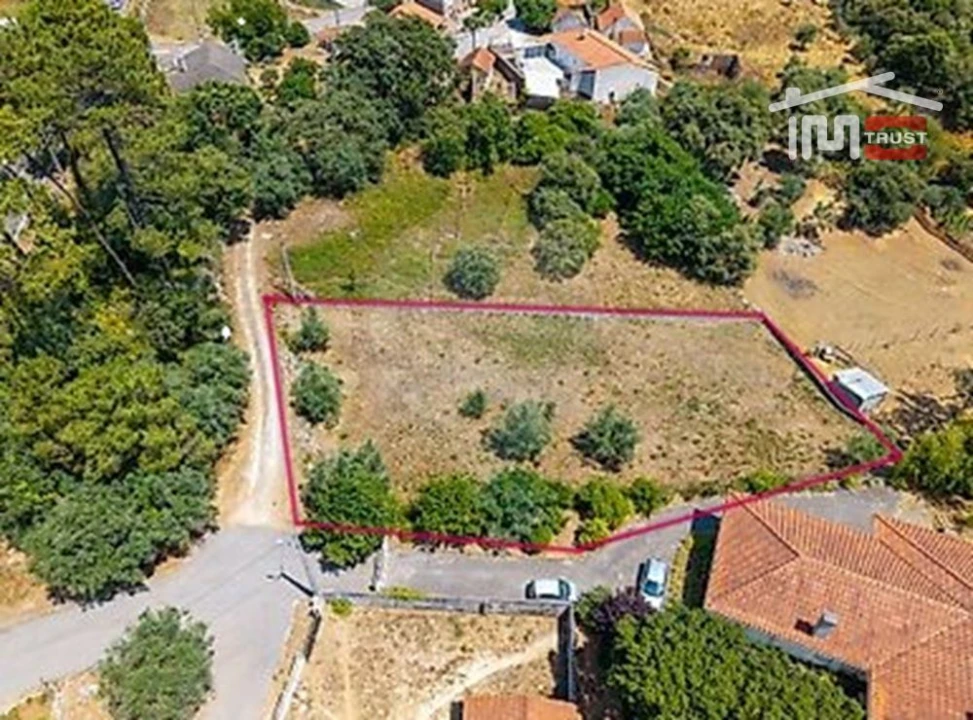 Terreno Misto para Venda em São Mamede Foto 2