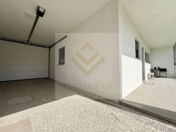 Moradia T3 para Venda em São Martinho da Gandara