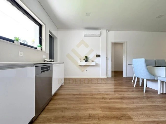 Moradia T3 para Venda em São Martinho da Gandara Foto 13