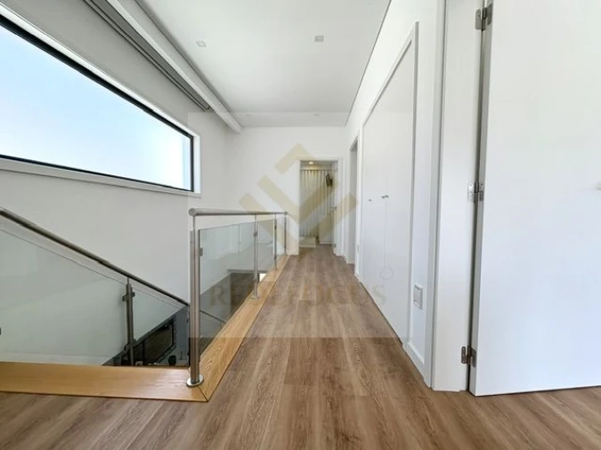 Moradia T3 para Venda em São Martinho da Gandara Foto 19