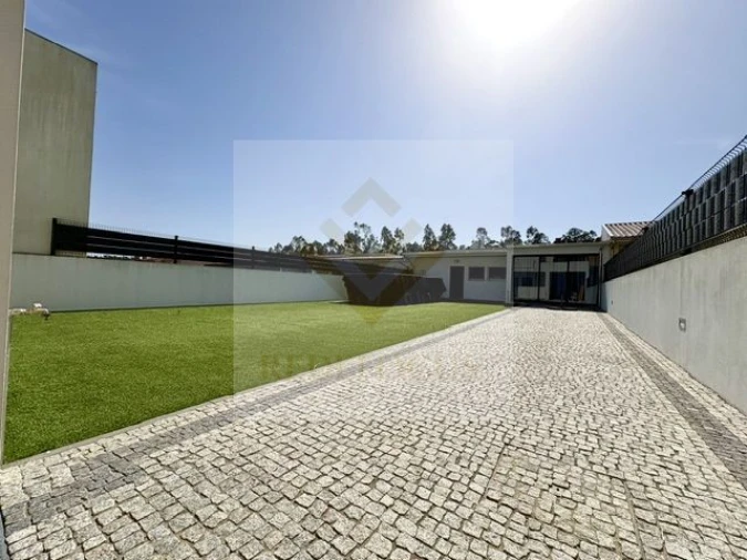 Moradia T3 para Venda em São Martinho da Gandara Foto 46