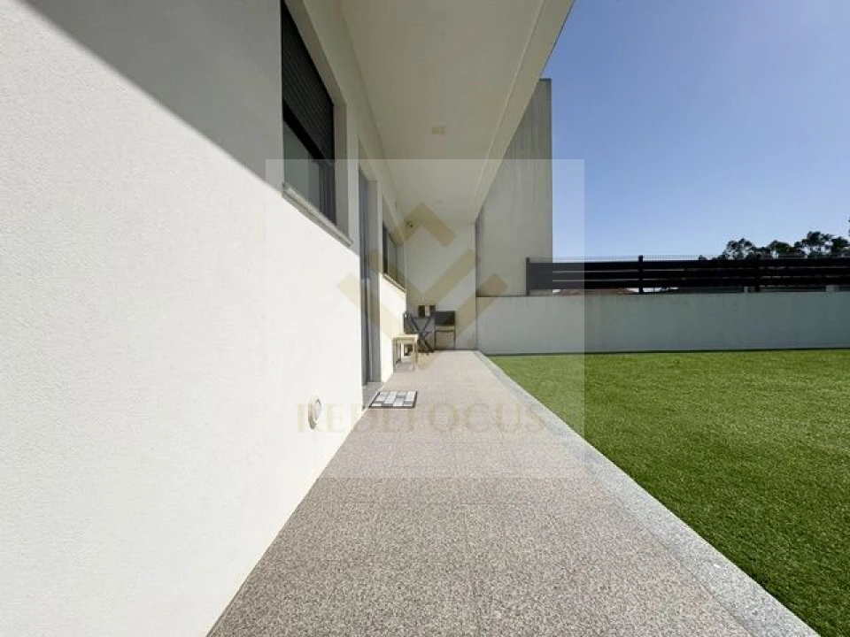 Moradia T3 para Venda em São Martinho da Gandara Foto 44