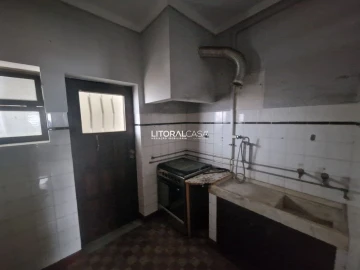Loja para Venda em Esgueira