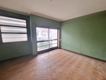 Loja para Venda em Esgueira