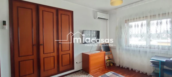 Apartamento T3 para Venda em Oiã