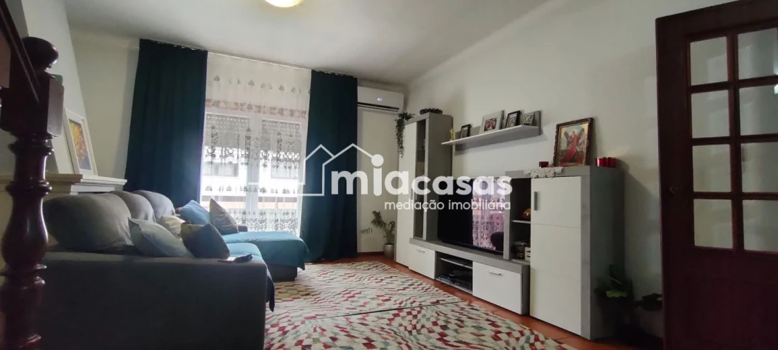 Apartamento T3 para Venda em Oiã Foto 9