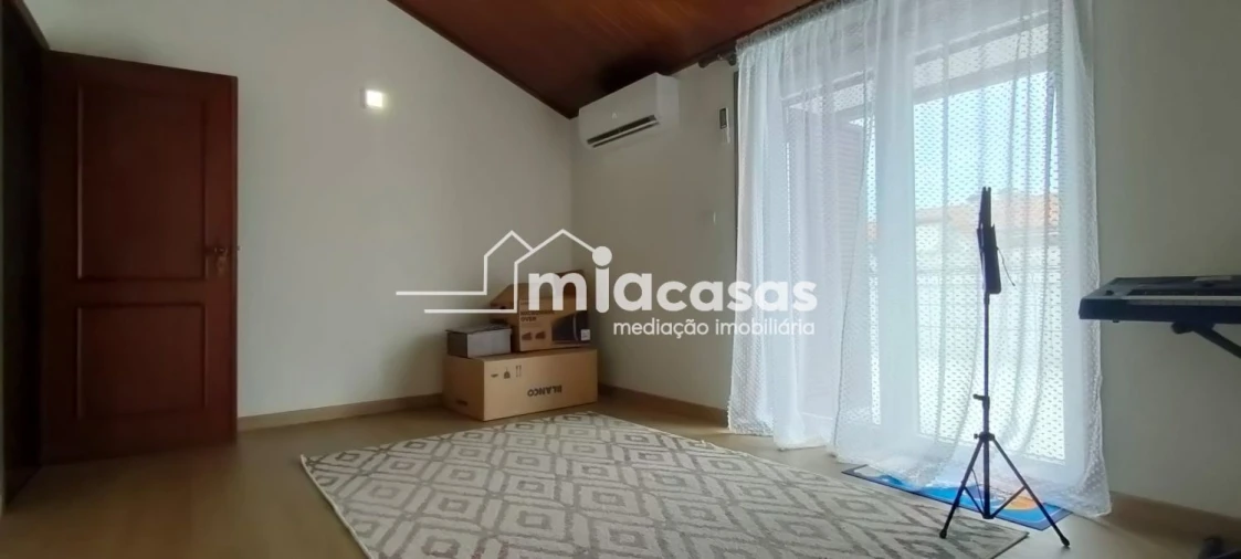 Apartamento T3 para Venda em Oiã Foto 25