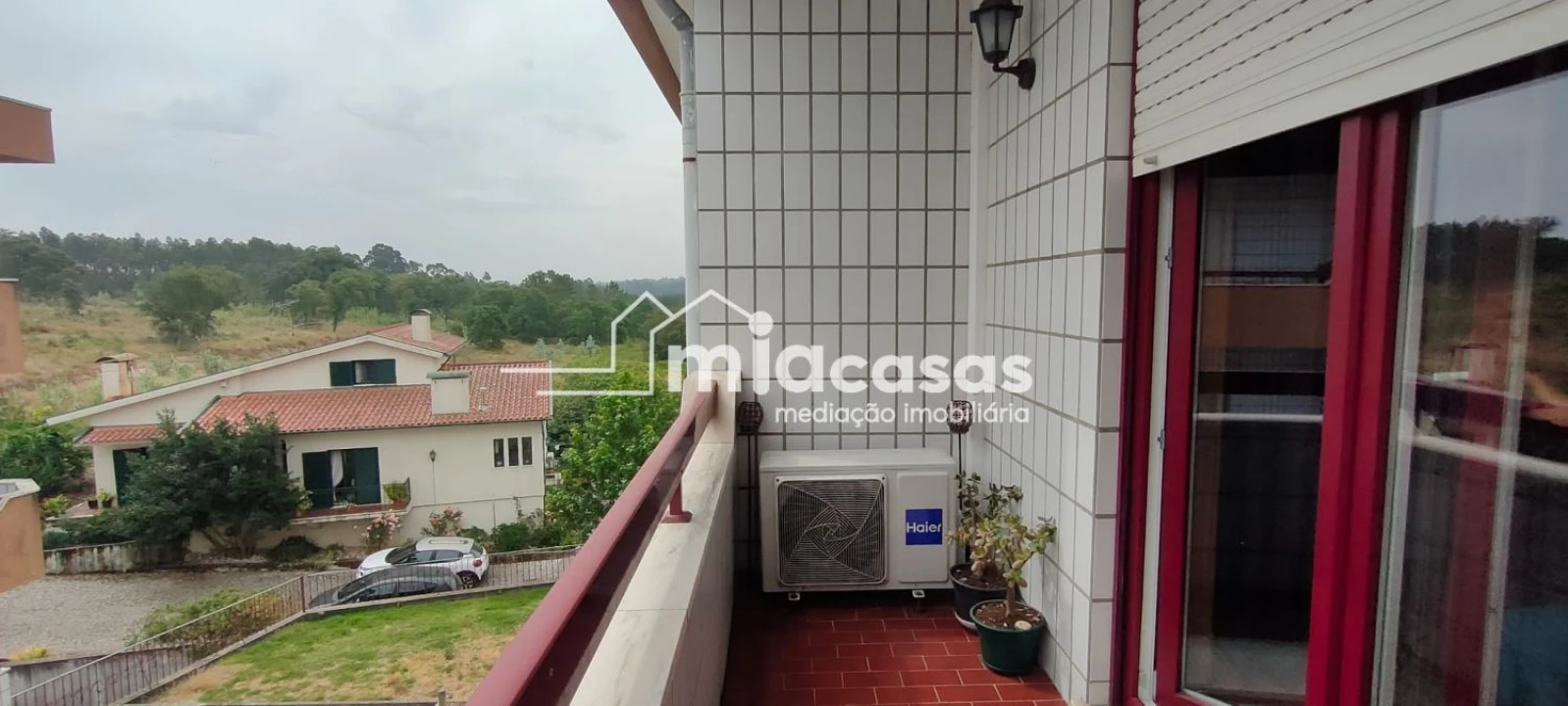 Apartamento T3 para Venda em Oiã Foto 14
