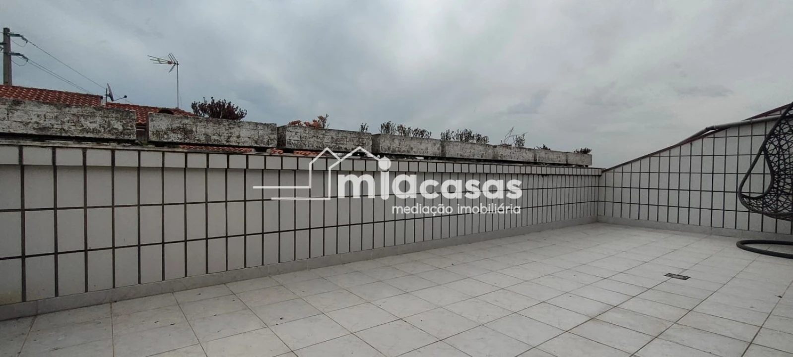 Apartamento T3 para Venda em Oiã Foto 30