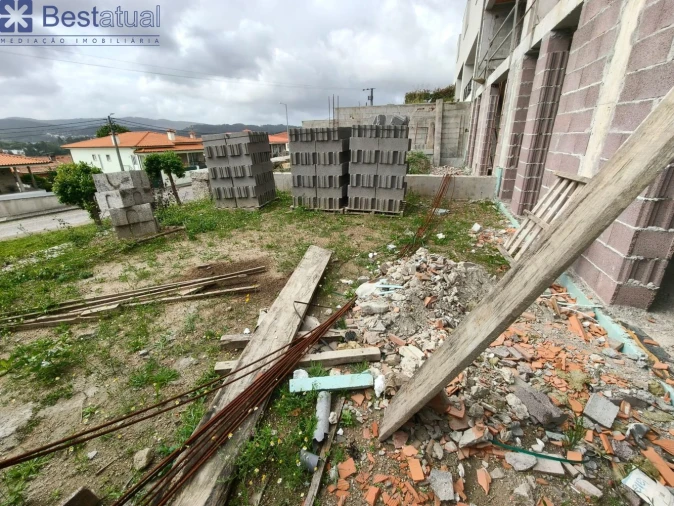 Moradia T3 para Venda em Tadim Foto 10
