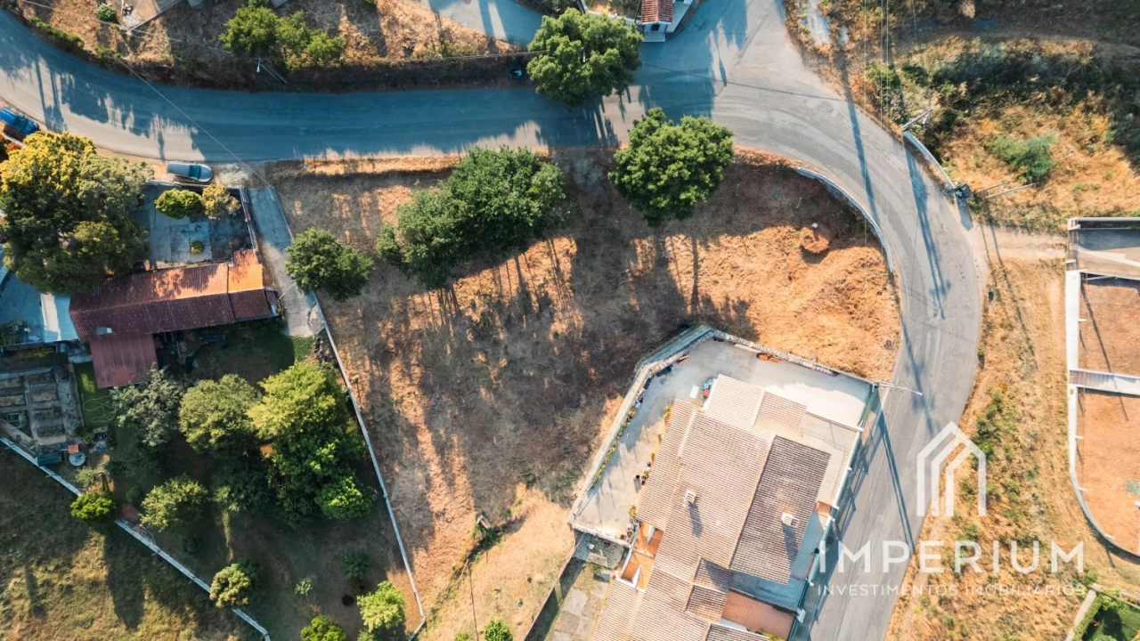 Terreno para Venda em Albergaria-A-Velha e Valmaior Foto 4