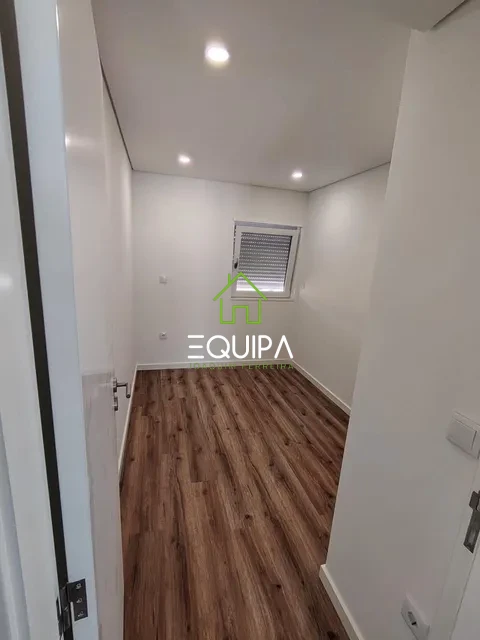 Apartamento T1 para Venda em Caldas de Vizela (São Miguel e São João)