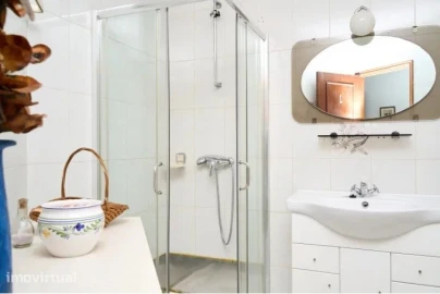 Apartamento T2 para Venda em Póvoa de Varzim, Beiriz e Argivai