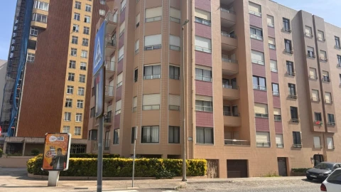 Apartamento T2 para Venda em Póvoa de Varzim, Beiriz e Argivai